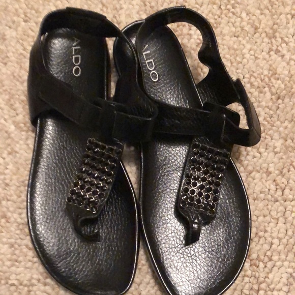 Used sandals - Picture 3 of 6